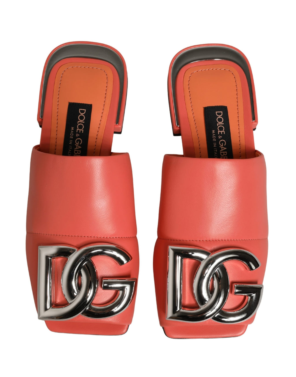 Sandales plates en cuir orange Dolce & Gabbana avec logo DG, chaussures élégantes et confortables pour femmes.
