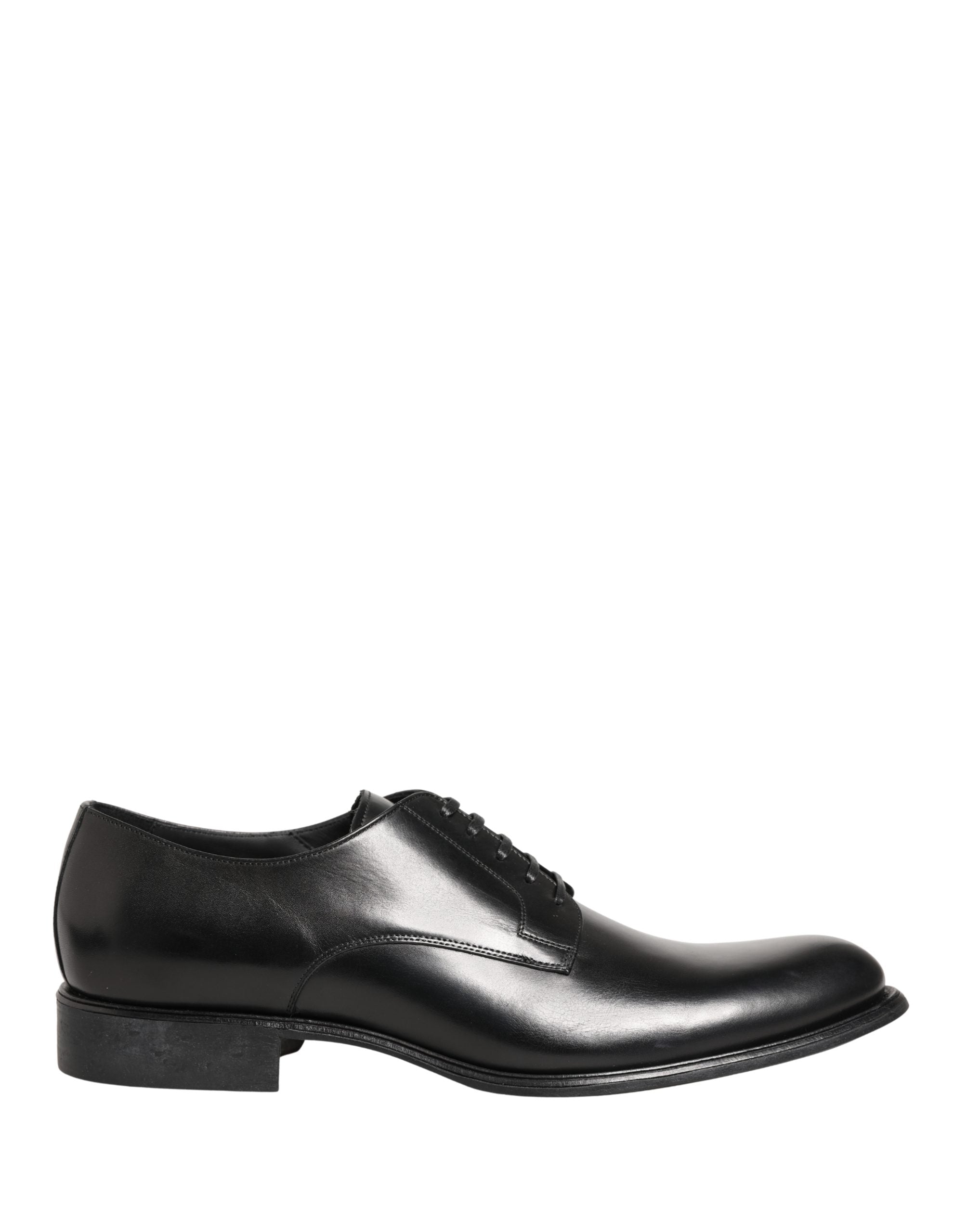 Chaussures derby en cuir de veau noir de Dolce & Gabbana pour homme, élégantes et sophistiquées, avec lacets et finition lisse.