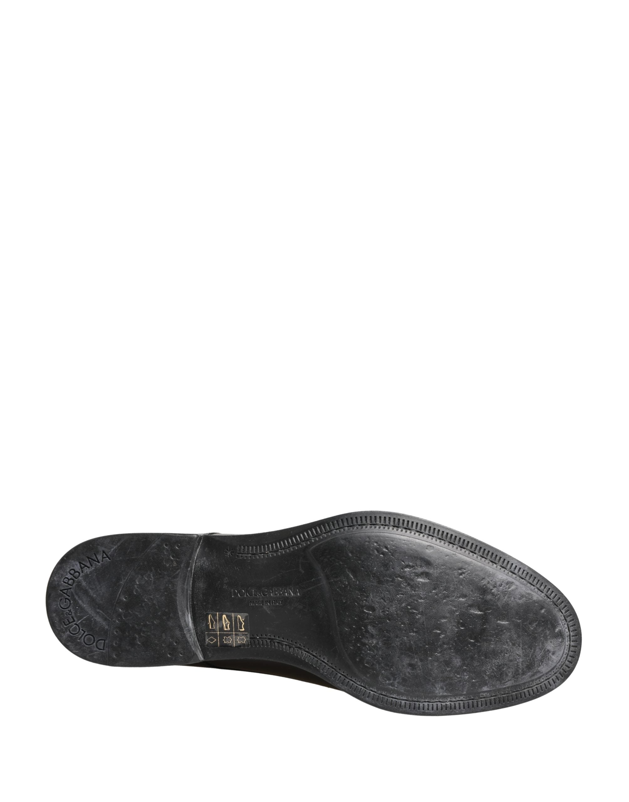 Chaussures derby en cuir de veau noir de Dolce & Gabbana pour homme, élégantes et sophistiquées.