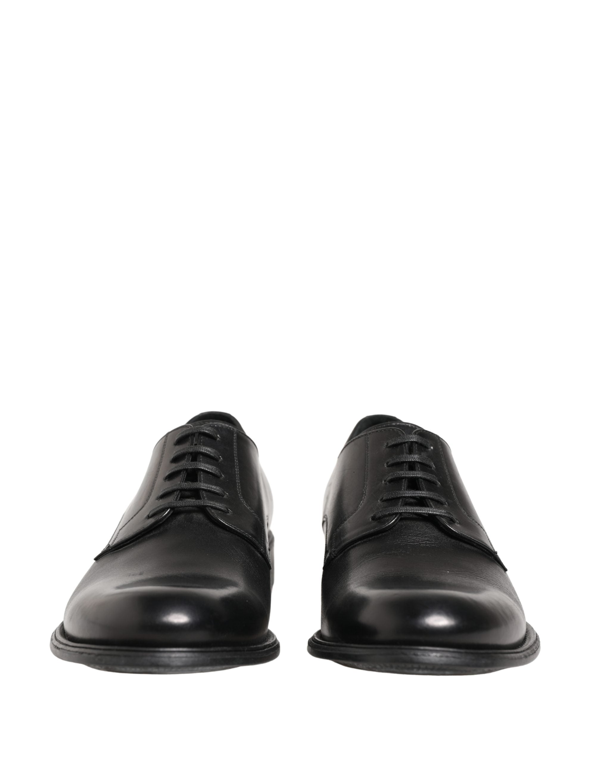 Chaussures Derby en cuir de veau noir de Dolce & Gabbana pour homme, élégantes et sophistiquées.