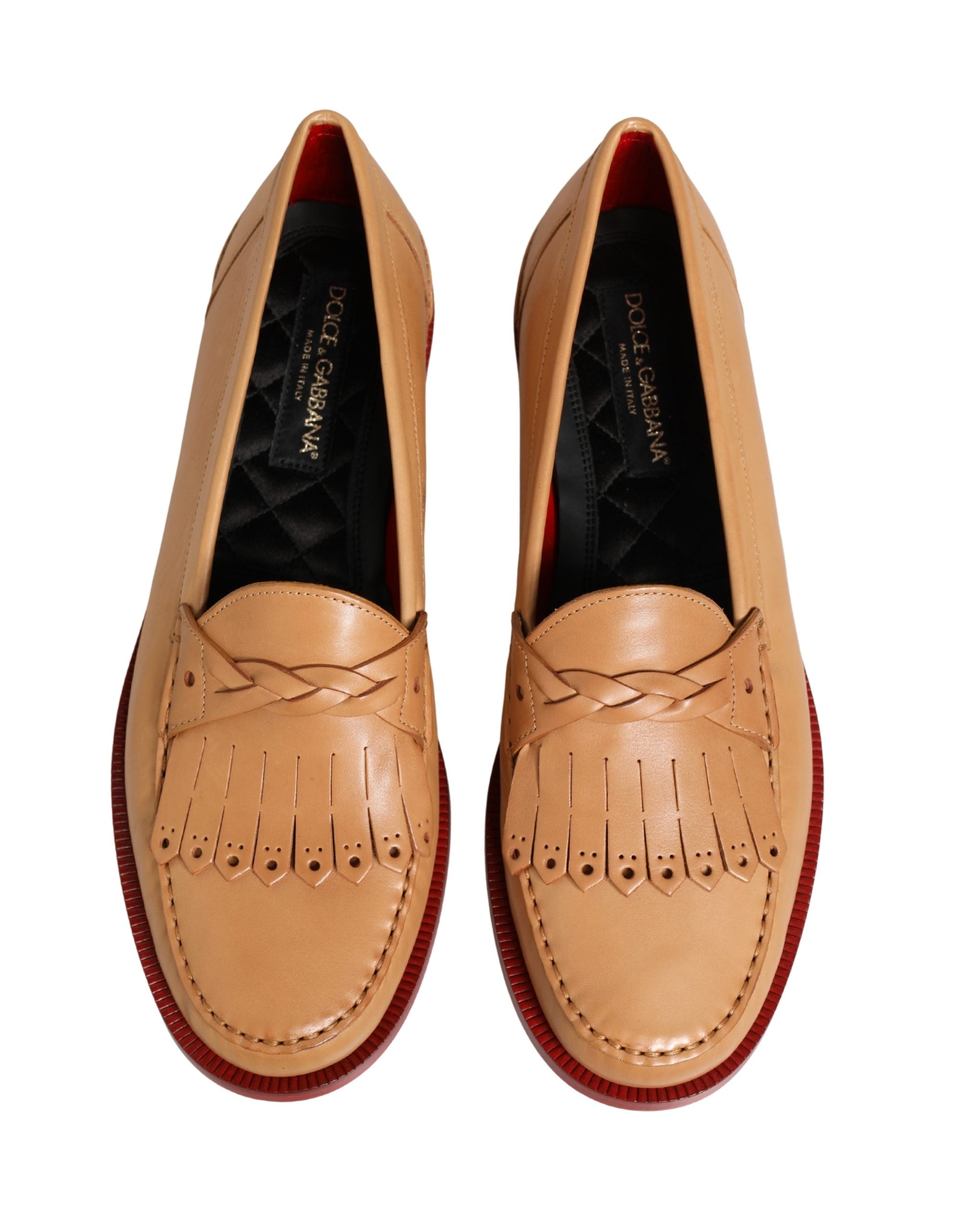 Chaussures mocassins slip-on en cuir beige avec pampilles de Dolce & Gabbana pour homme, détail élégant et sophistiqué