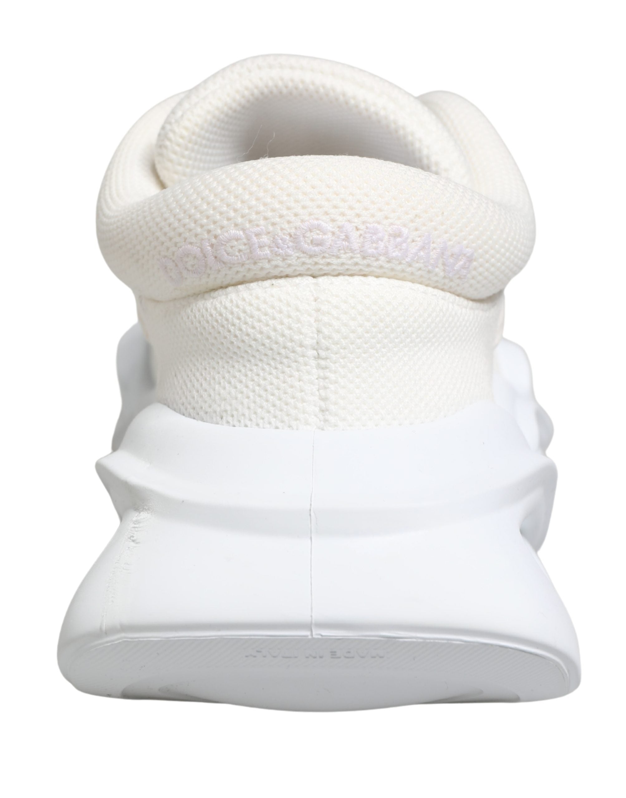 Chaussures Dolce & Gabbana sneakers blanches slip-on Wave basse, légères et élégantes, vue de face avec design moderne