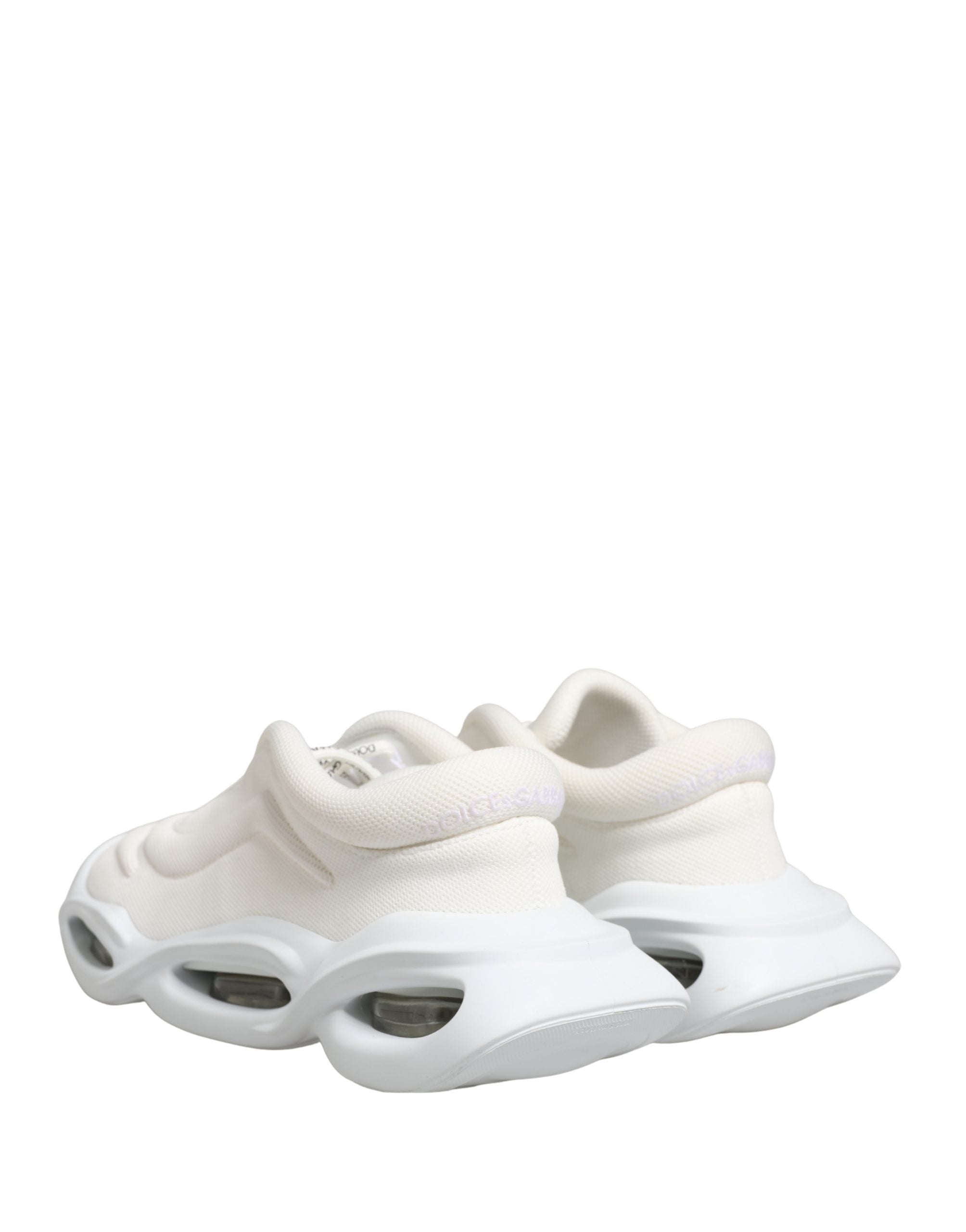 Chaussures sneakers basses Dolce & Gabbana Slip On Wave en blanc, style décontracté et moderne avec semelle confortable.