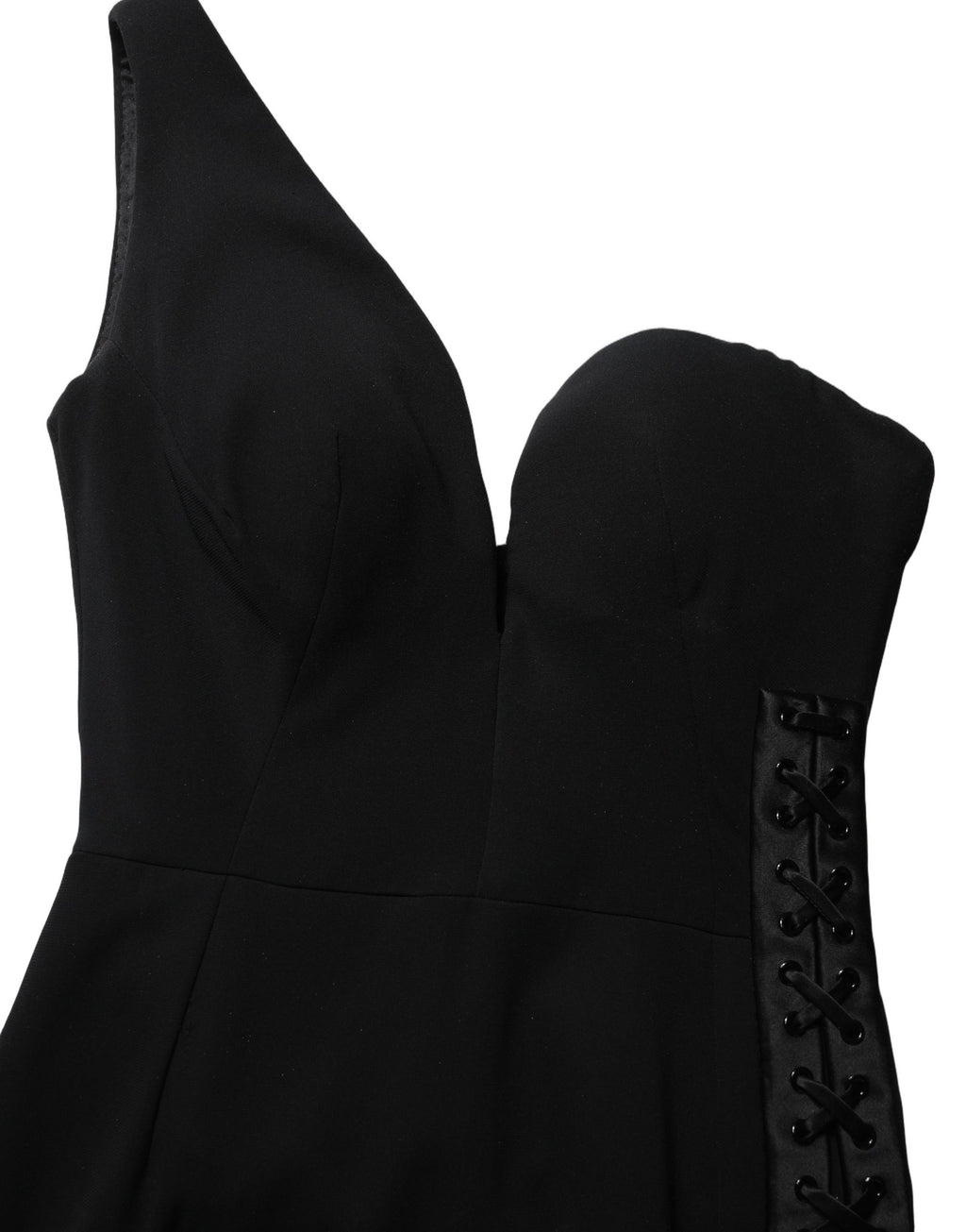 Robe longue noire Dolce & Gabbana à épaules dénudées et encolure asymétrique, élégante et sophistiquée.