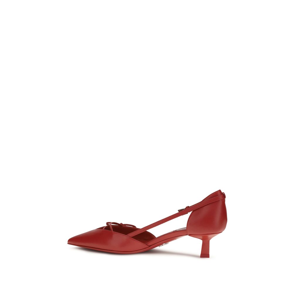 Chaussures Prada à talons hauts en cuir de chèvre multicolore, élégantes et sophistiquées, pour femmes.