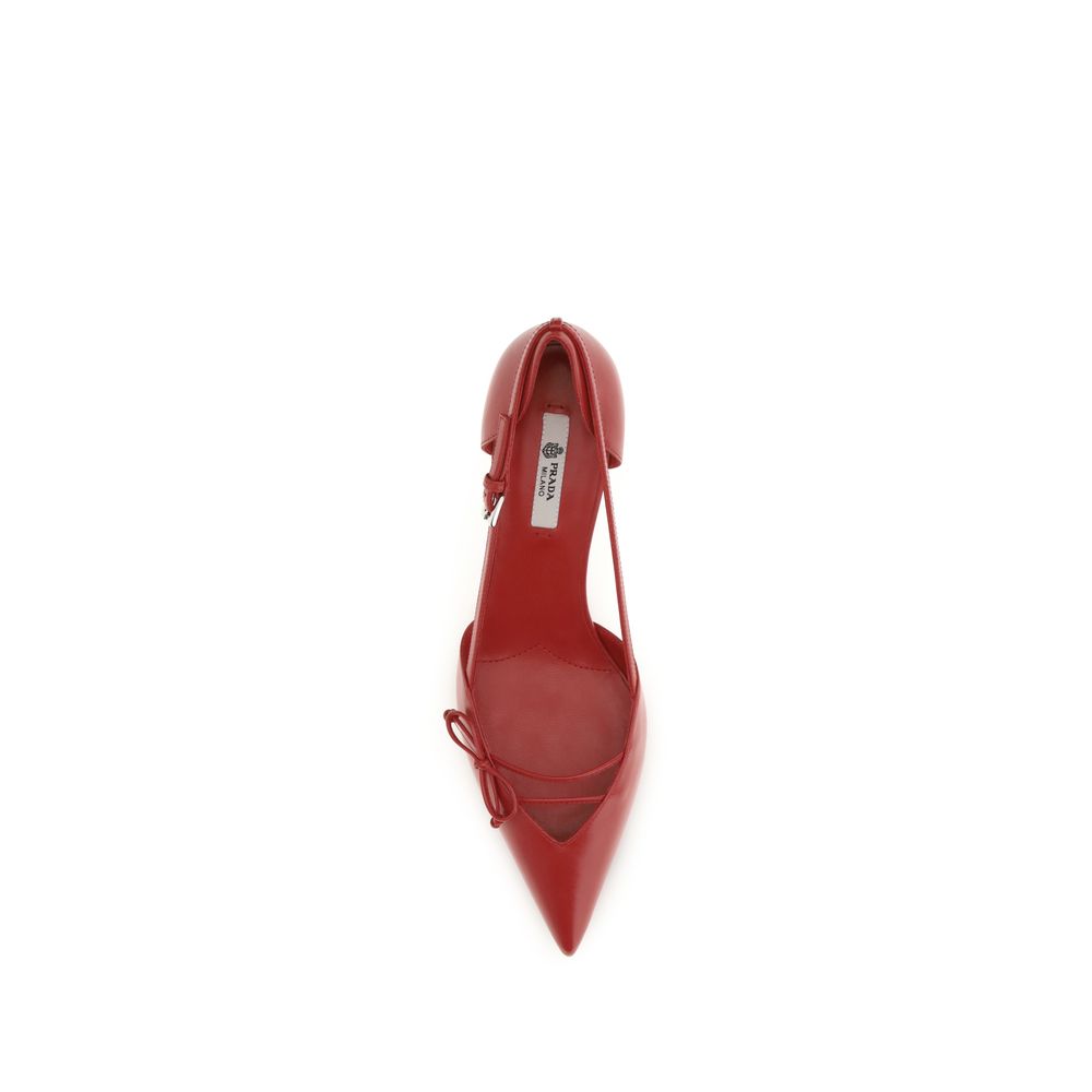 Escarpins Prada en cuir de chèvre multicolore à talons hauts, élégants et sophistiqués pour femmes.