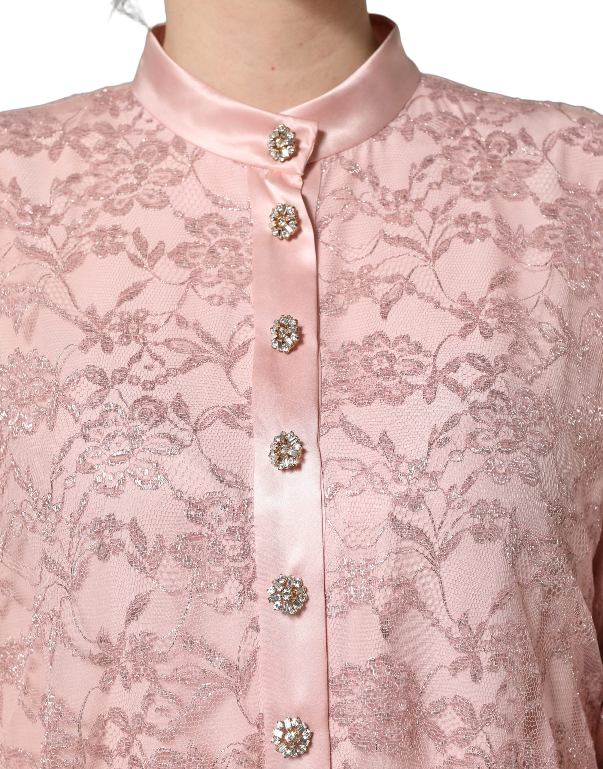 Robe midi en dentelle florale rose Dolce & Gabbana, élégante caftan avec cordons, tissu léger et féminin.