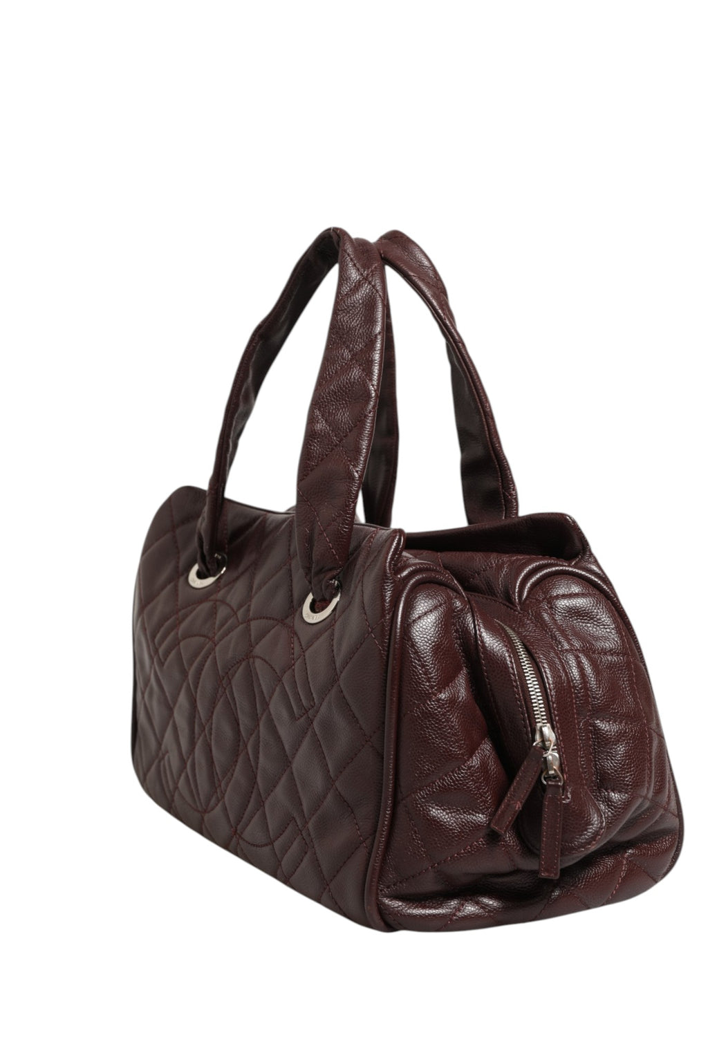 Sacs Chanel Timeless Bowler Bag en cuir noir avec poignées en métal doré et logo Chanel visible sur le devant.