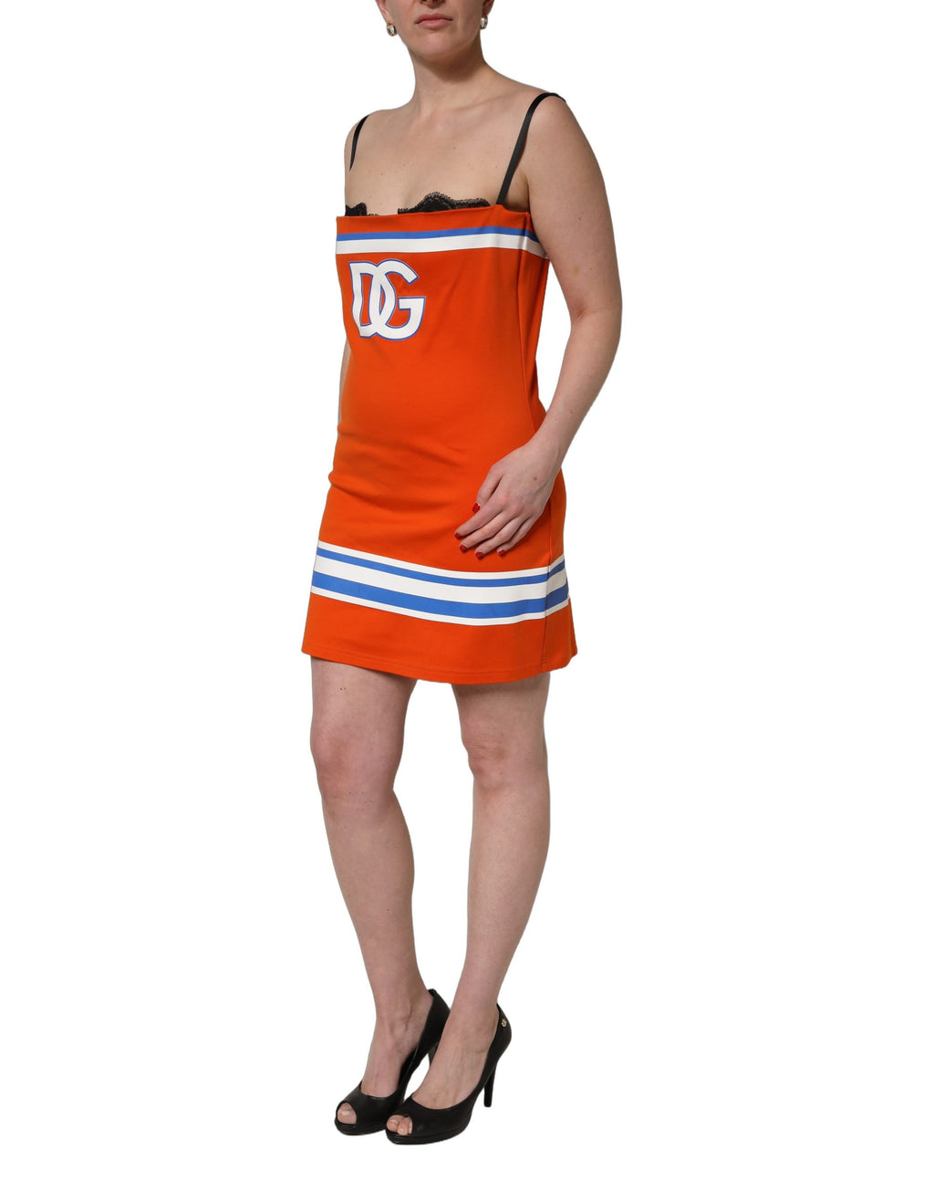 Robe courte en coton orange inspirée du football américain, Dolce & Gabbana, style mini dress à motif sportif.