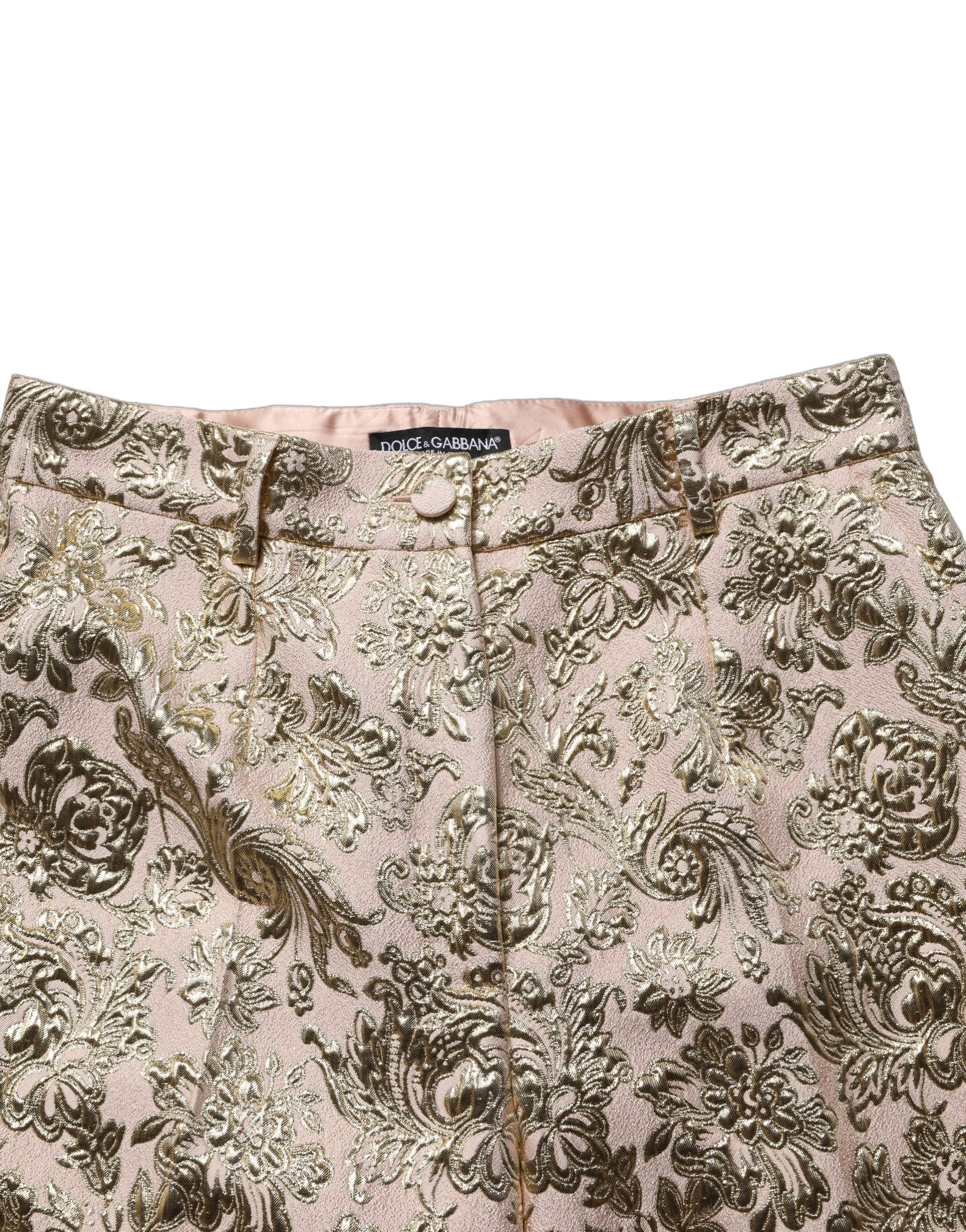Pantalons courts en jacquard floral doré en lamé de Dolce & Gabbana, style élégant et sophistiqué.