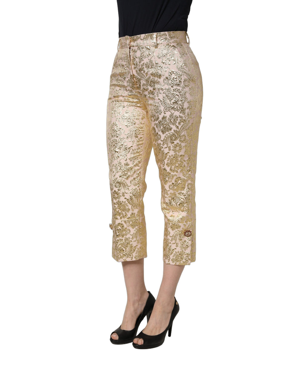 Pantalon crop en jacquard floral doré Dolce & Gabbana avec lamé, détails élégants et tissu luxueux.