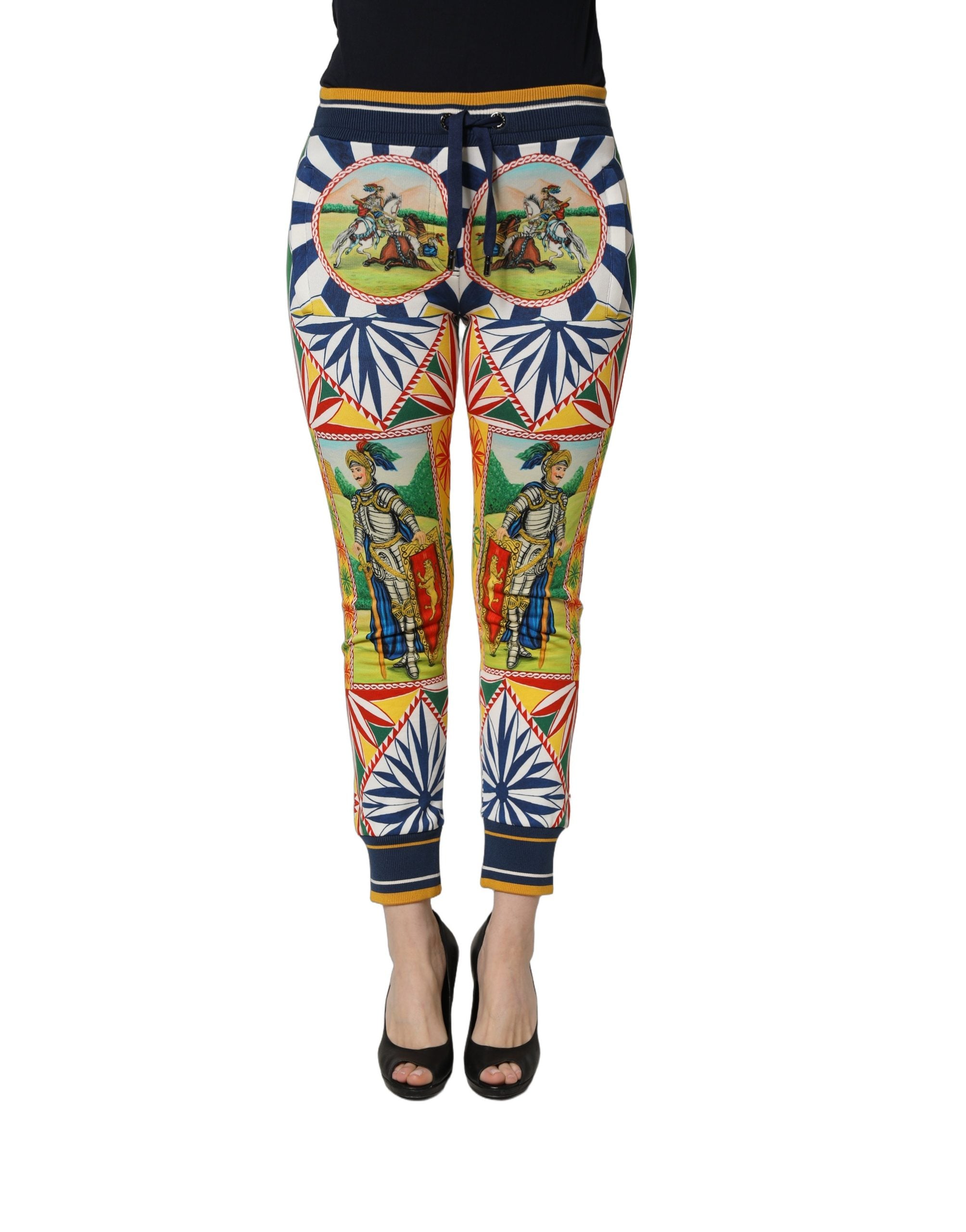 Pantalon jogger Dolce & Gabbana Siciliano Saretto multicolore avec motifs colorés et détails élégants, vue de face.