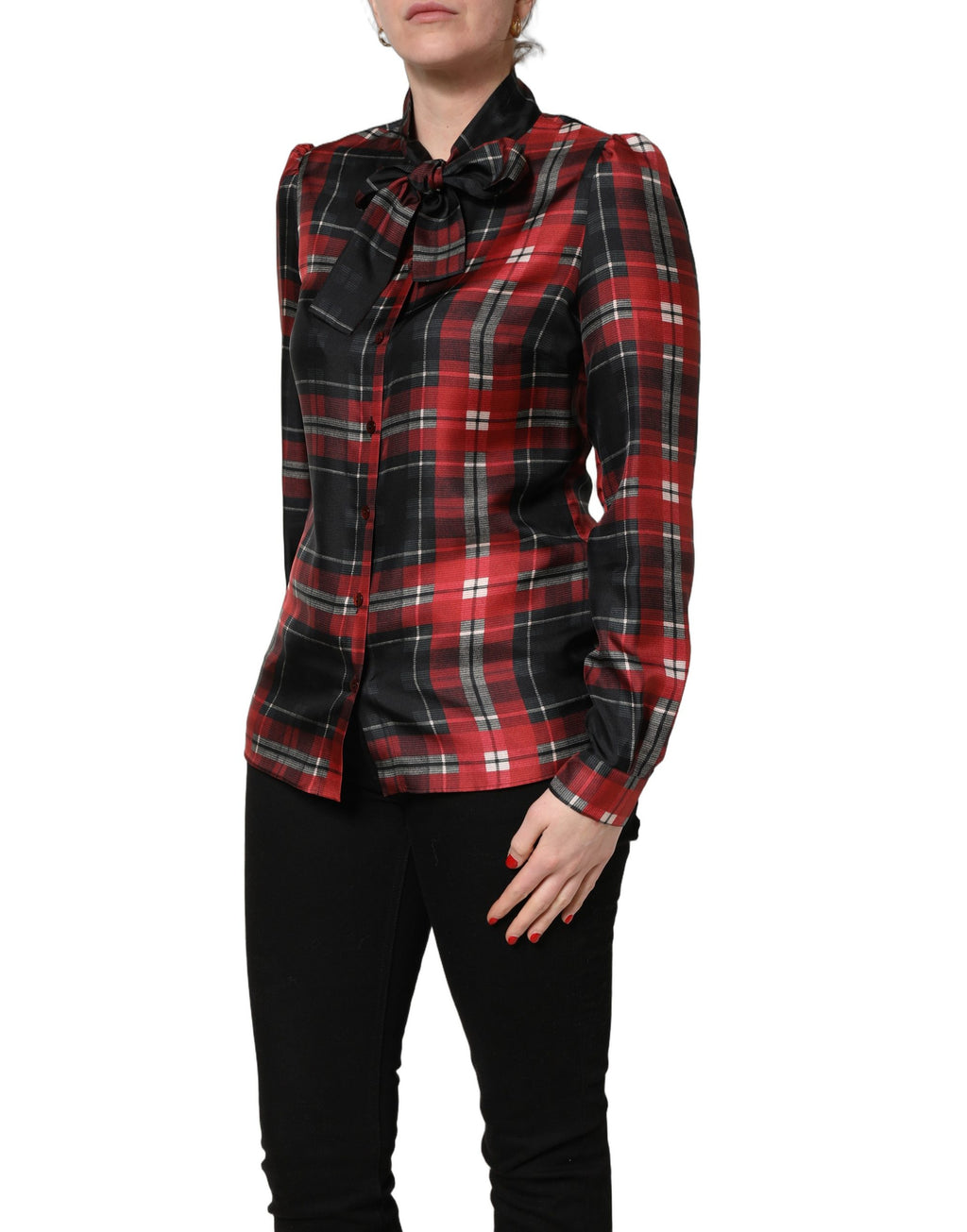 Chemise Dolce & Gabbana en soie à carreaux rouges et noirs avec col en nœud, blouse élégante pour femme.