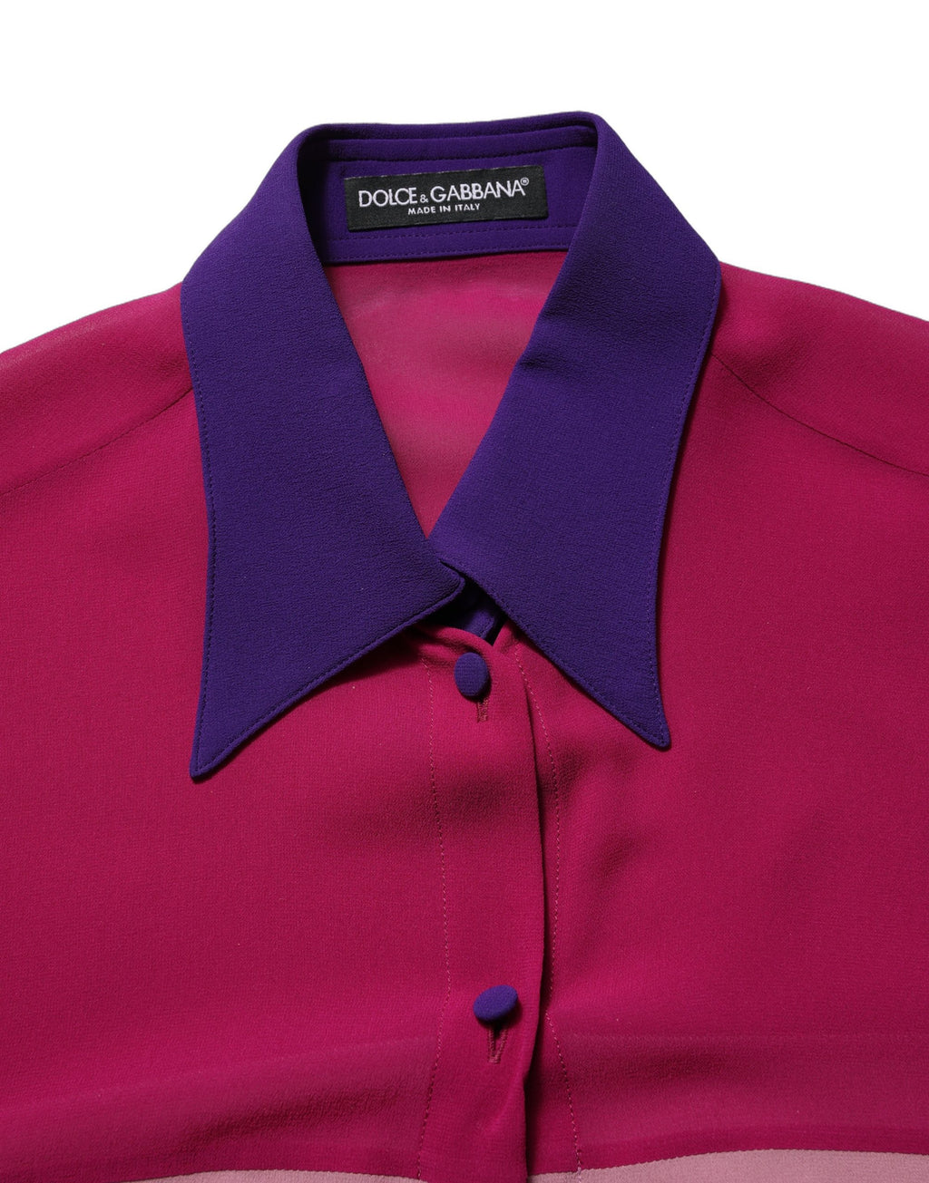 Chemise en soie Dolce & Gabbana à patchwork multicolore, blouse élégante avec motifs colorés et détails sophistiqués.