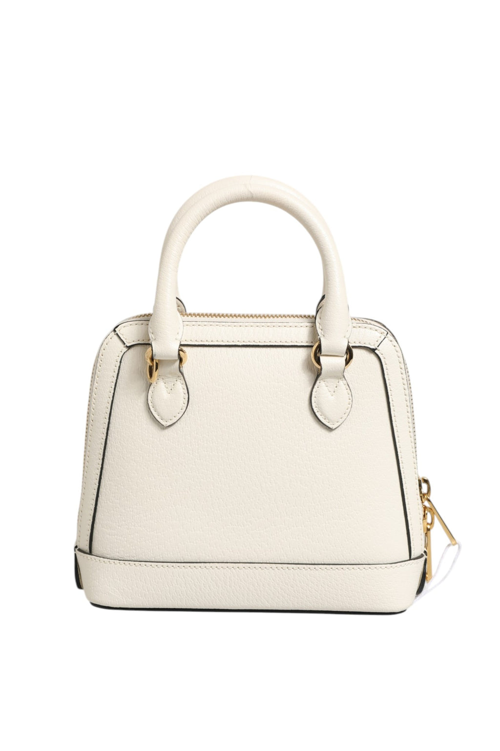 Mini sac Gucci x Adidas Horsebit 1955 avec logo, en cuir beige et détails dorés, porté sur l'épaule.
