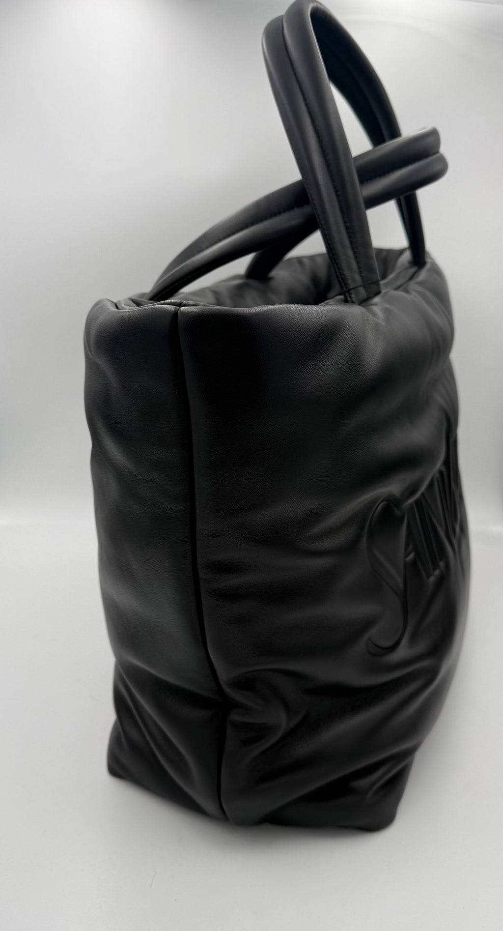 Sac shopping Saint Laurent SAINT LAURENT en cuir de agneau, grand modèle, avec logo emblématique et poignées robustes.