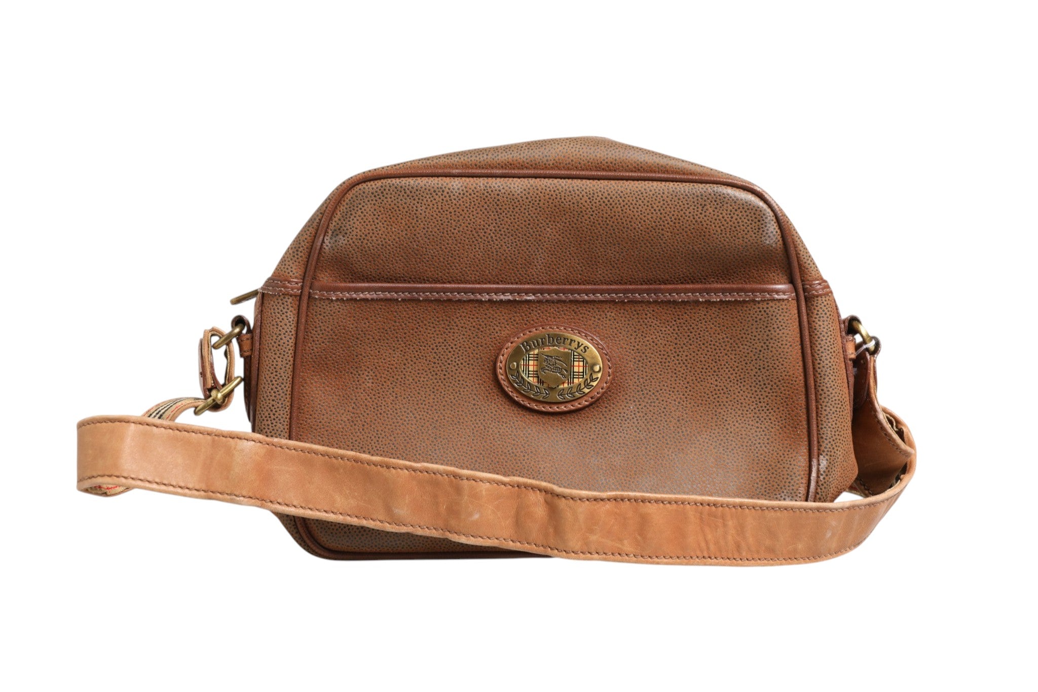 Sac à bandoulière Burberry marron et or avec motif à carreaux, chaîne dorée et design élégant.