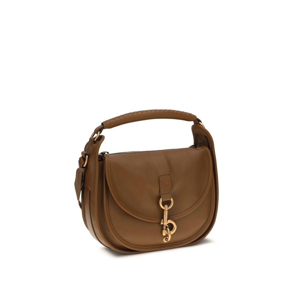 Sac à épaule Burberry Bos Taurus en cuir de veau marron, design élégant et classique, visible avec détails de la marque.