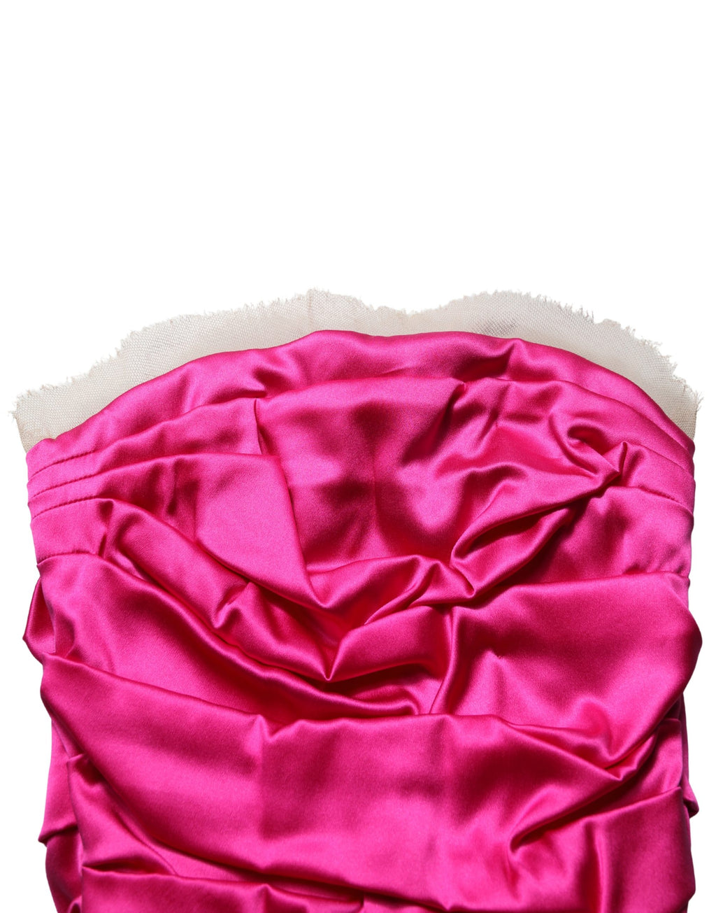 Robe de soirée satin rose vif sans bretelles Dolce & Gabbana avec drapé et détail ruché, élégante et sophistiquée.
