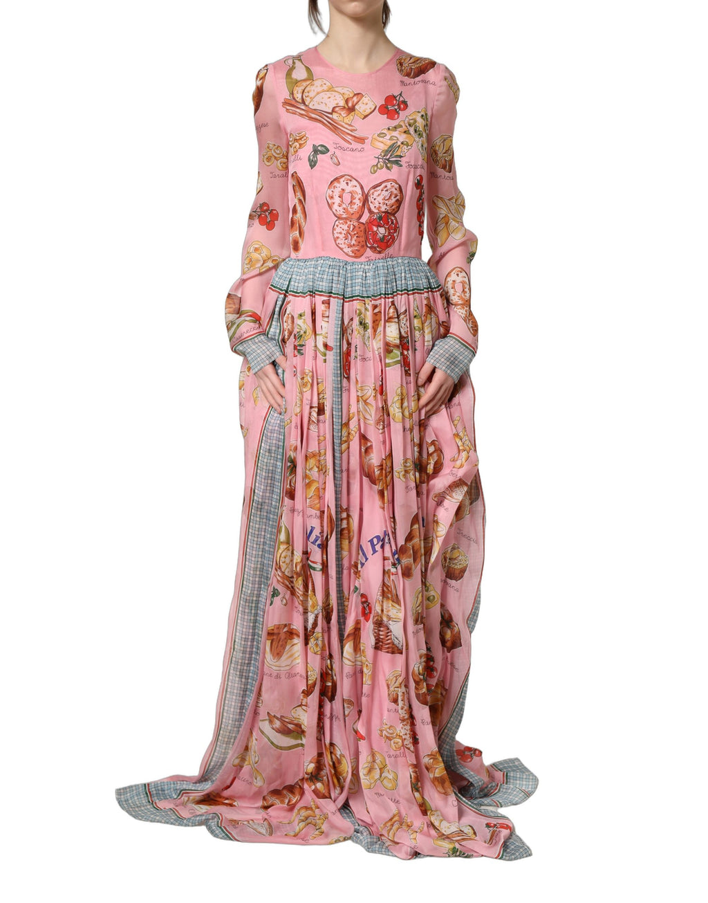 Robe longue plissée rose clair Dolce & Gabbana avec motif pain imprimé, élégante et fluide, pour femme.