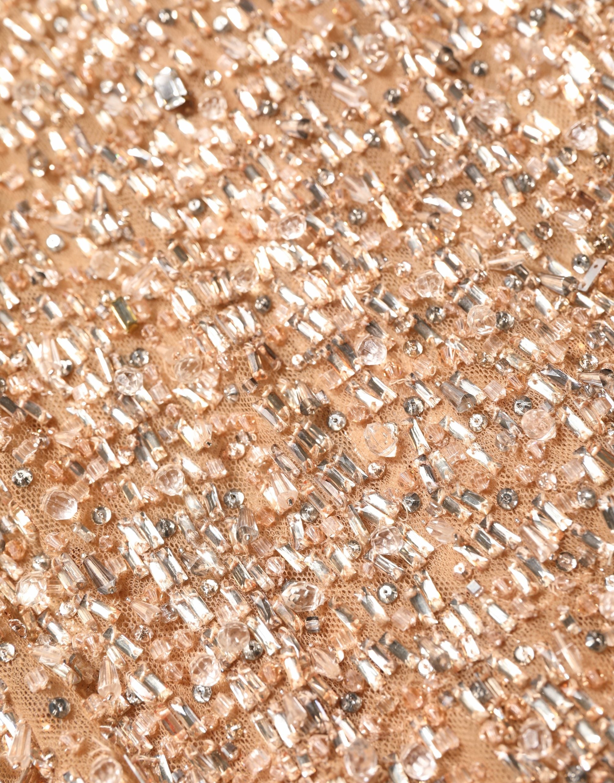 Robe sirène marron Dolce & Gabbana ornée de cristaux, élégante robe de soirée à la coupe moulante et détails brillants.