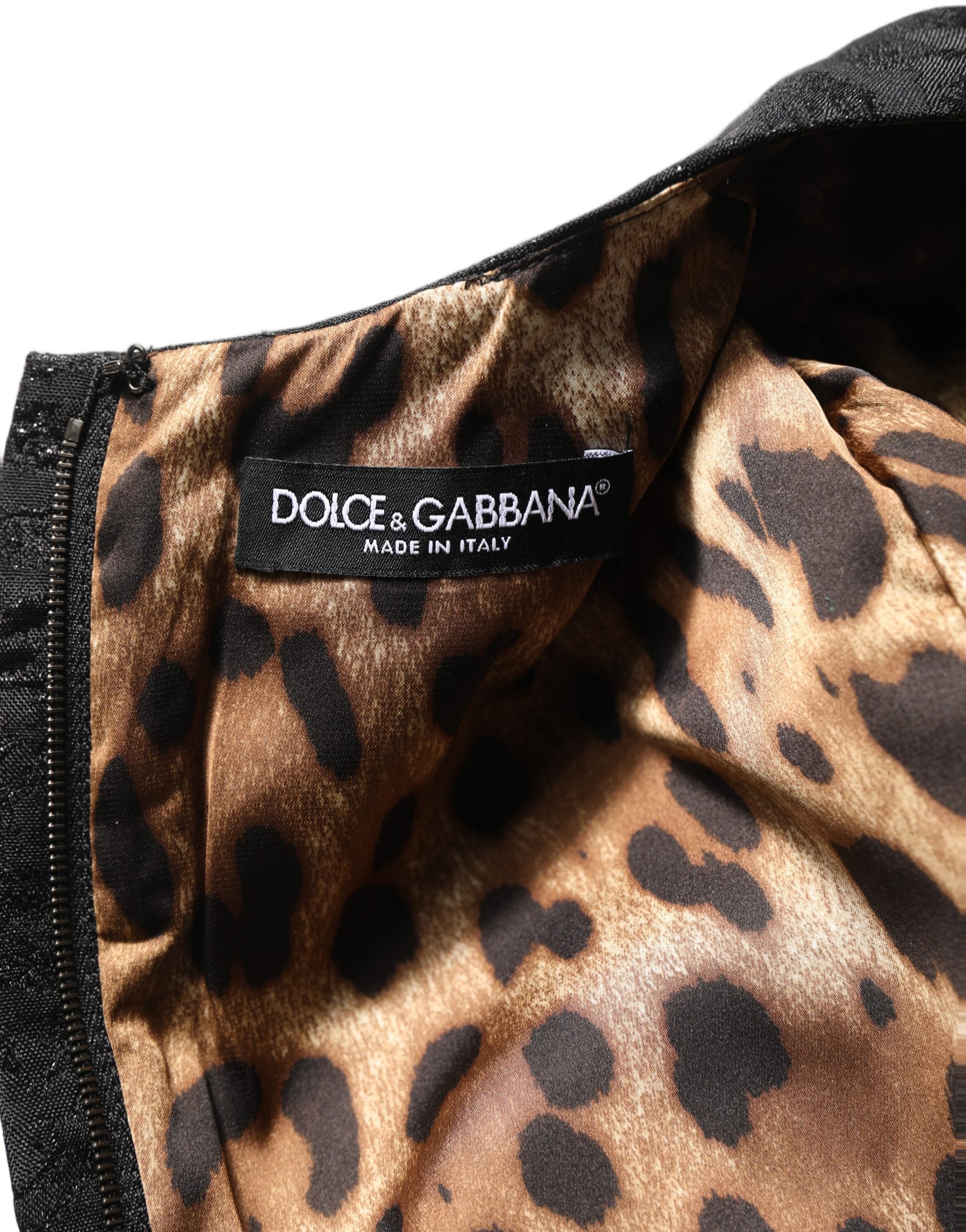 Robe trapèze à fleurs en jacquard noir de Dolce & Gabbana, style élégant et sophistiqué, vue de face.