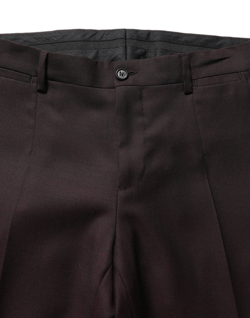 Pantalon en soie marron Dolce & Gabbana, pantalon droit pour femme, tissu élégant et confortable, vu de face.