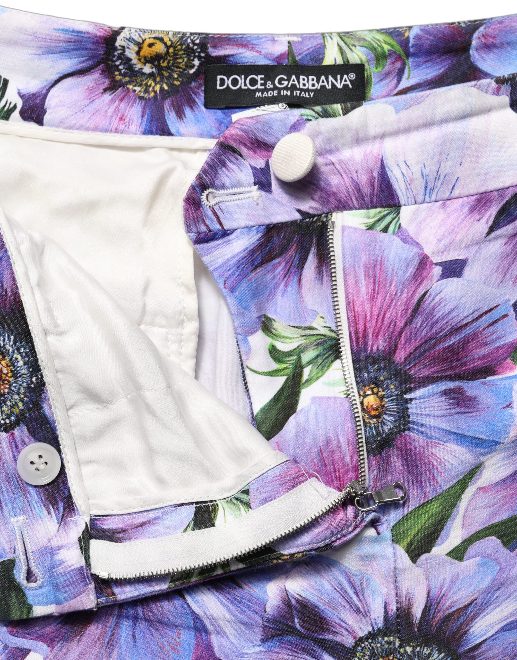 Pantalon crop Dolce & Gabbana à motif floral multicolore, modèle moderne et élégant, en tissu léger.