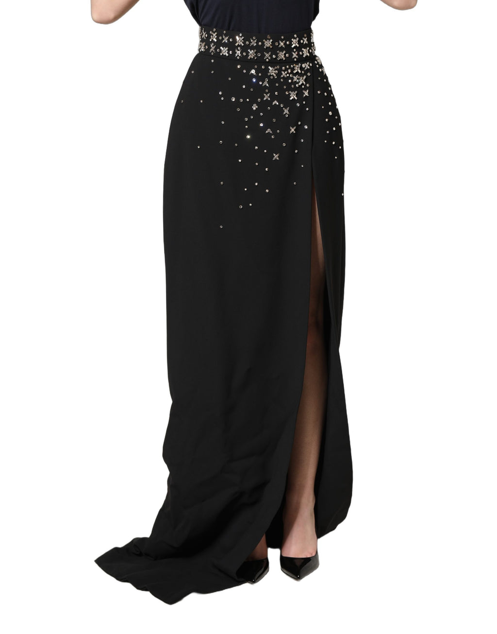 Jupe longue noire Dolce & Gabbana ornée de cristaux avec fente haute, élégante et sophistiquée.