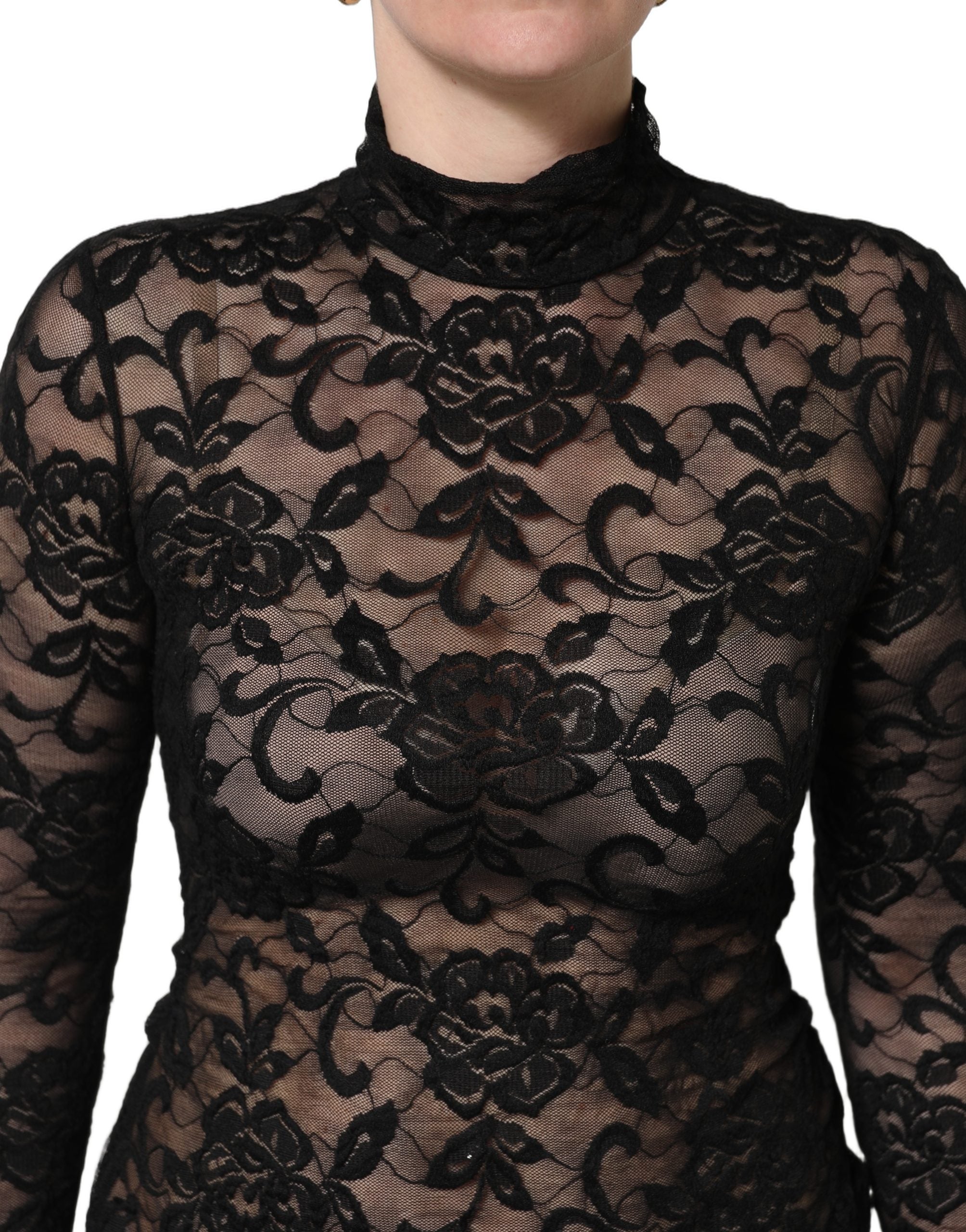 Haut à manches longues Dolce & Gabbana, en dentelle florale noire avec col roulé, élégant et féminin.