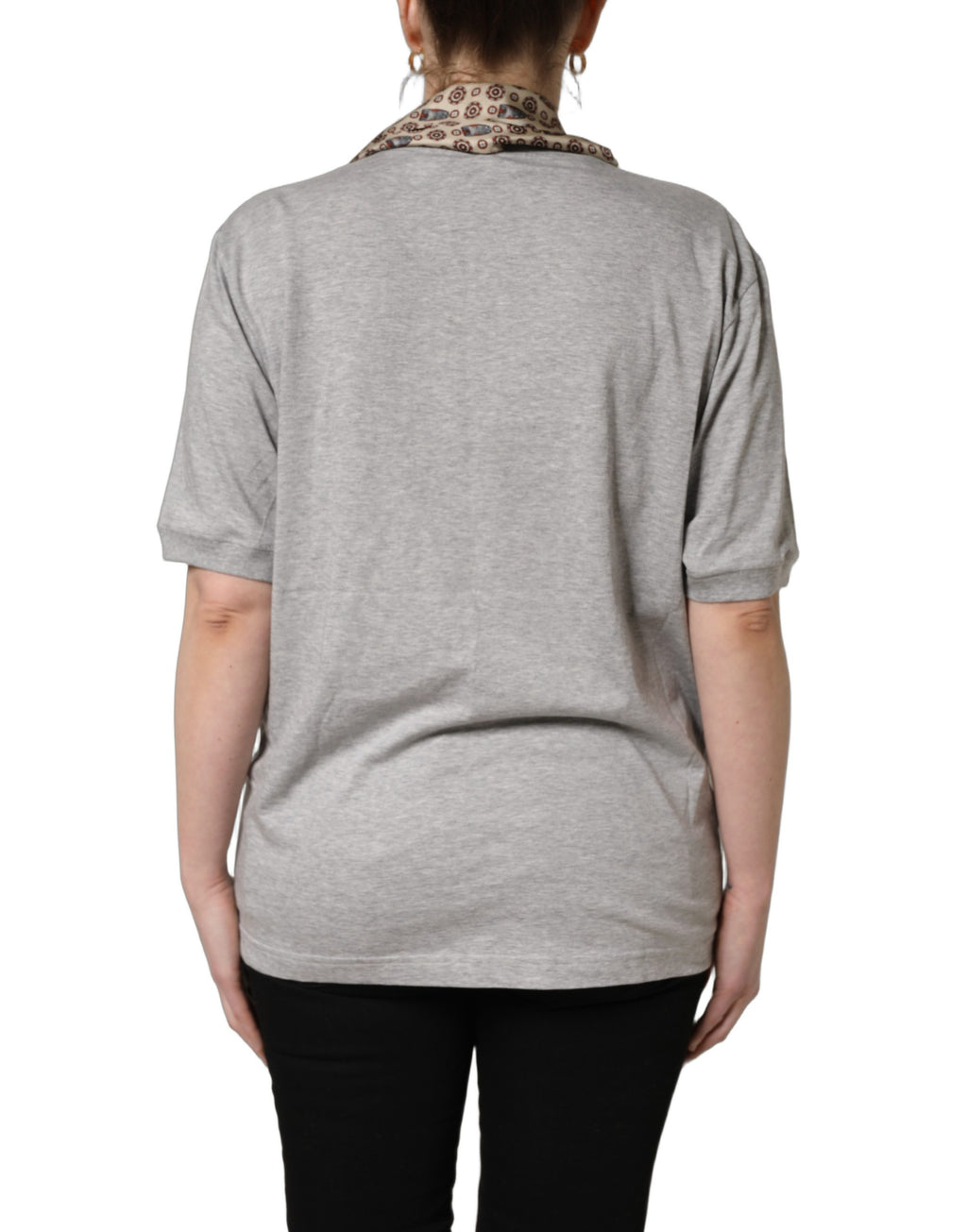 T-shirt gris en coton Dolce & Gabbana avec col en V et motif hibou en soie, style élégant et décontracté.