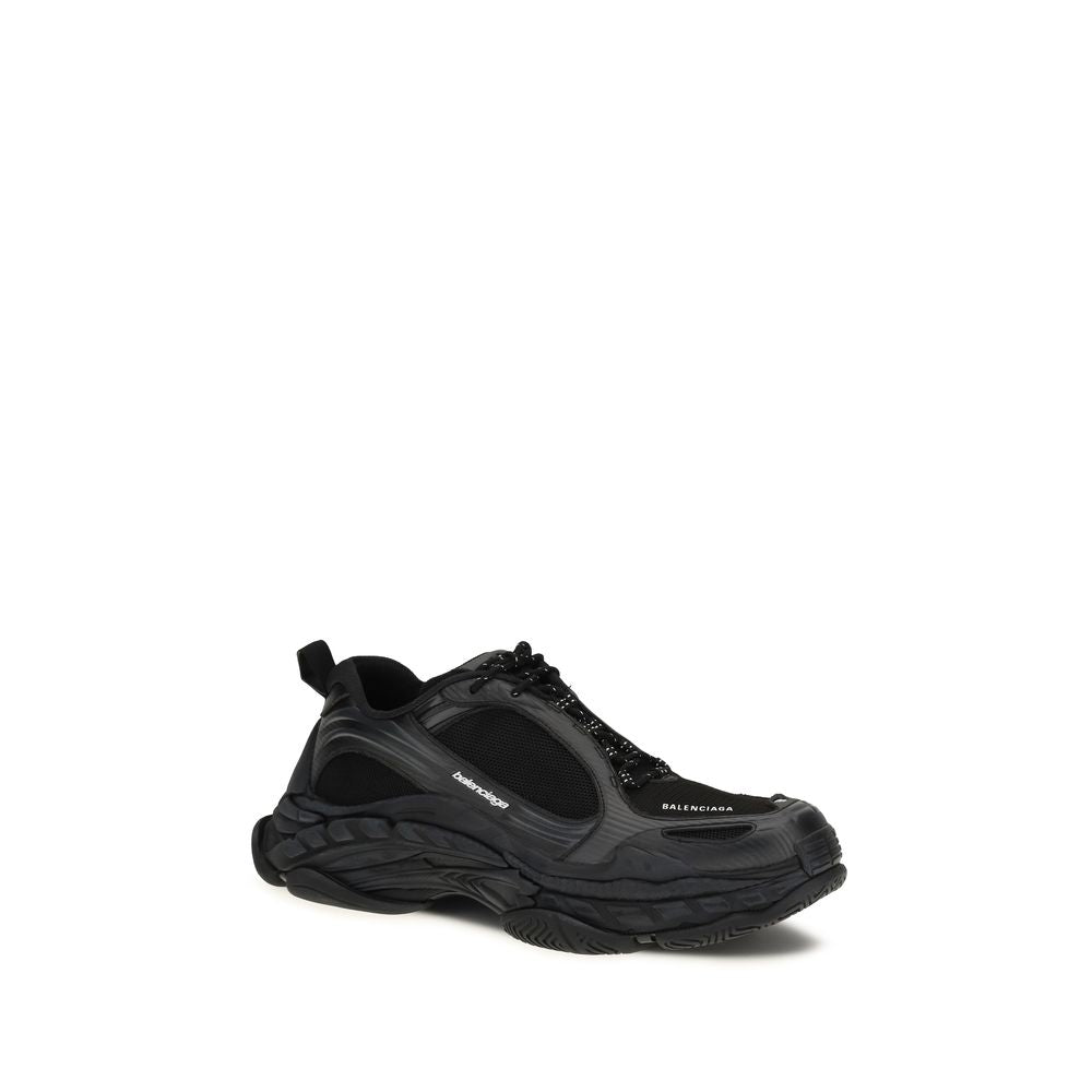Chaussures de sport noires Balenciaga en polyester avec semelles épaisses, vue de face.