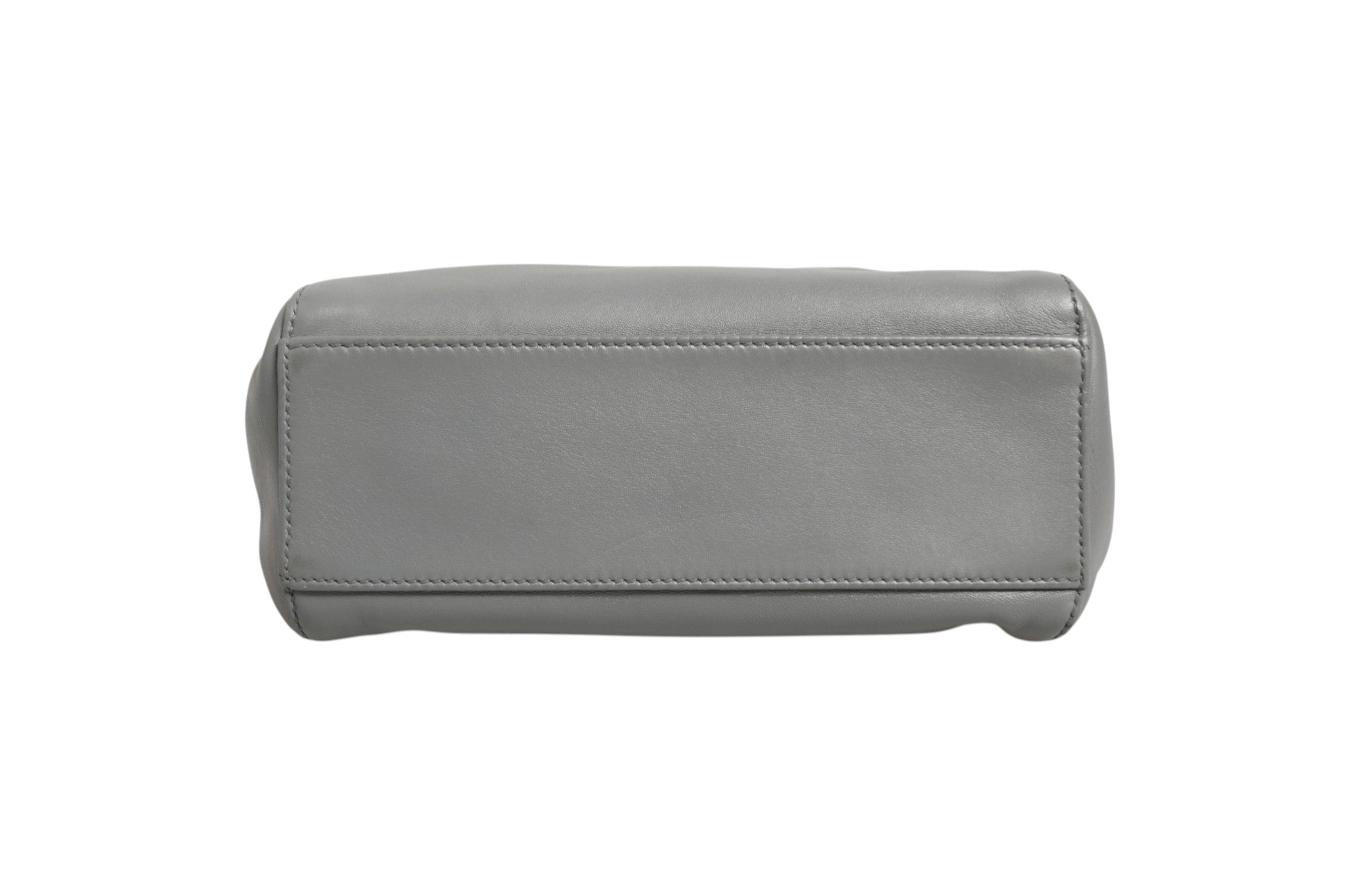 Sac Fendi Mini Peekaboo bleu gris en cuir avec détails élégants, vue de face, mode et luxe.