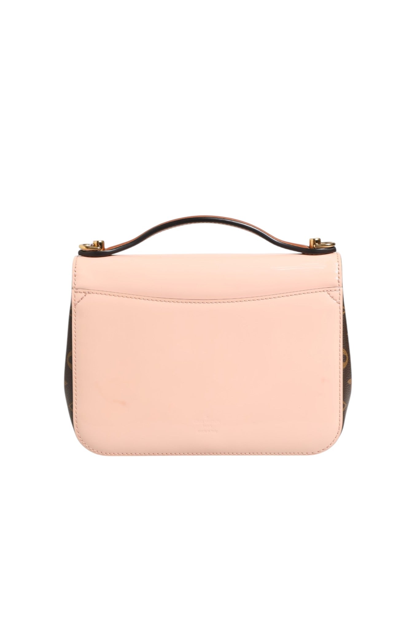 Sac à épaule Louis Vuitton Cherrywood BB en vernis rose et toile Monogram, avec doublure intérieure et anse en cuir.