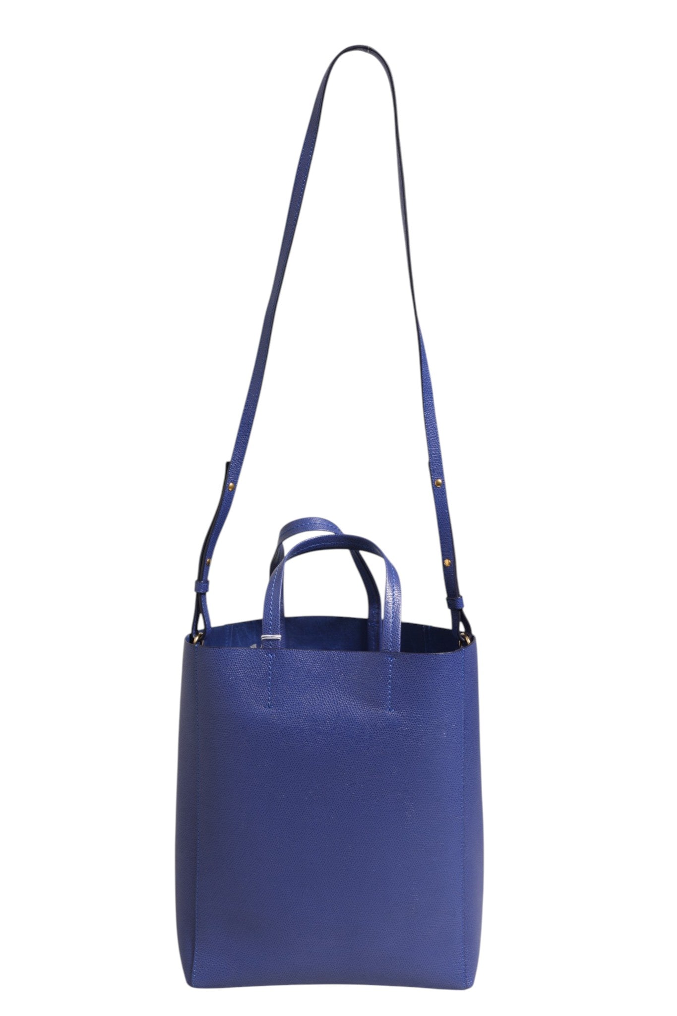 Sac à main Celine bleu avec poignées en or, grand sac fourre-tout en cuir avec détails élégants.