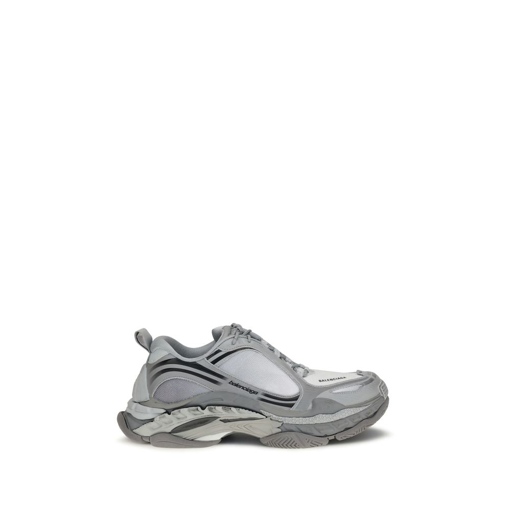 Chaussures de sport Balenciaga gris en polyéthylène, sneakers athlétiques modernes avec design épuré et matériau léger.