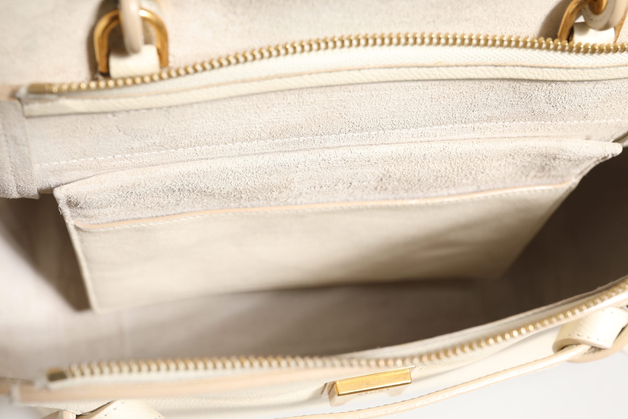 Celine Nano Belt Bag Genarbtes Kalbsleder Chalk