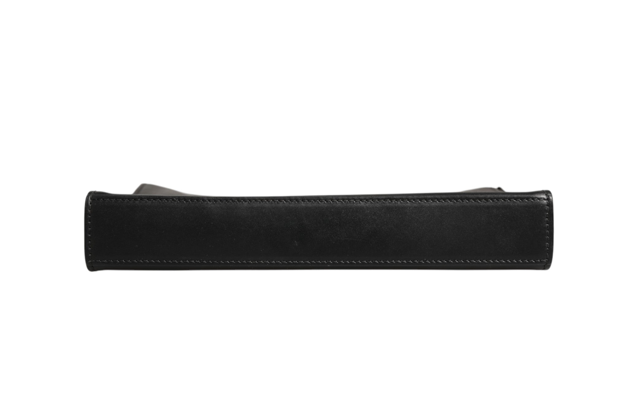 Sac pochette Fendi Monster Eyes en cuir avec détails de yeux de monstre, design unique et élégant.