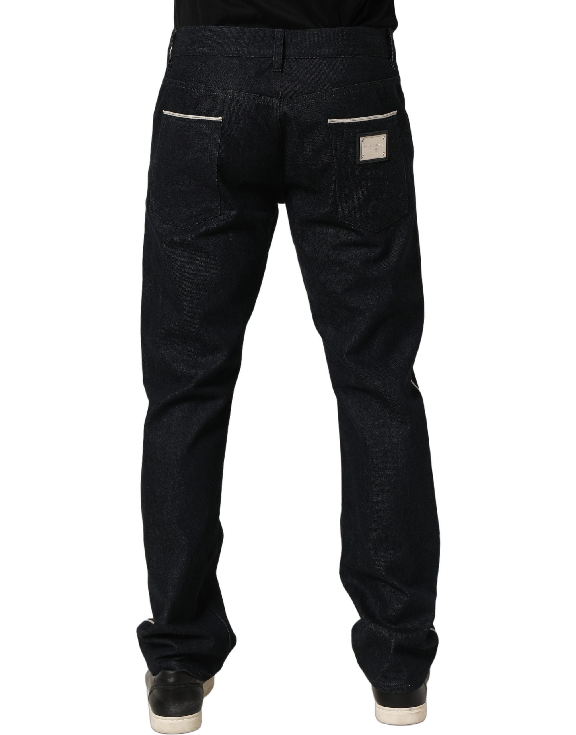 Jeans homme Dolce & Gabbana en coton noir, coupe classique à taille mi-haute, denim élégant et confortable.