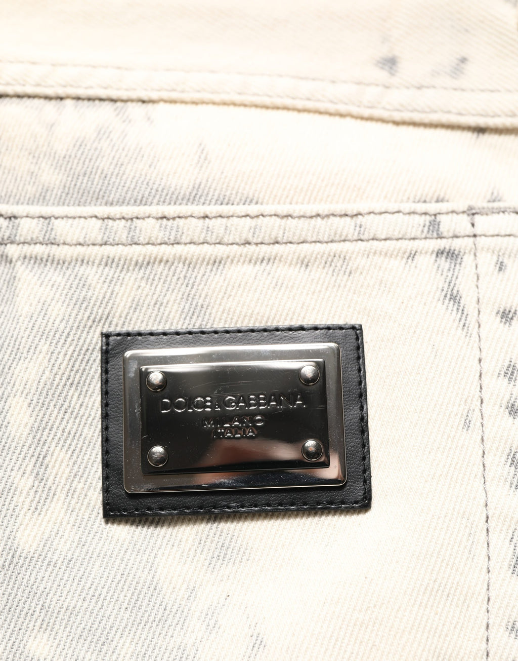 Jeans homme Dolce & Gabbana beige en coton tie-dye droit, style décontracté et tendance, avec finition en denim.