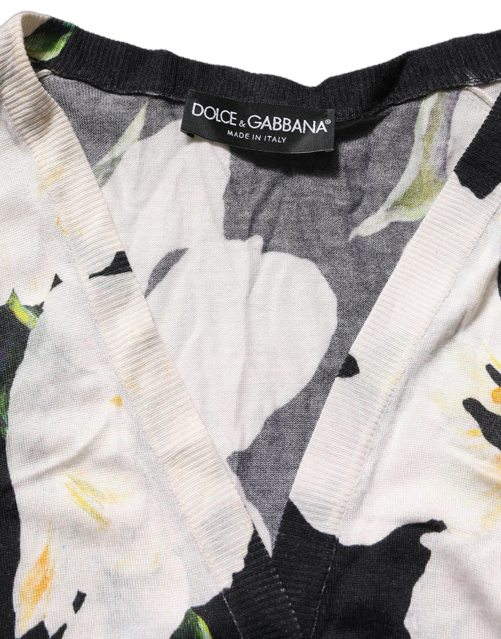 Cardigan en cachemire et soie noir à fleurs de Dolce & Gabbana, pull élégant avec motifs floraux.