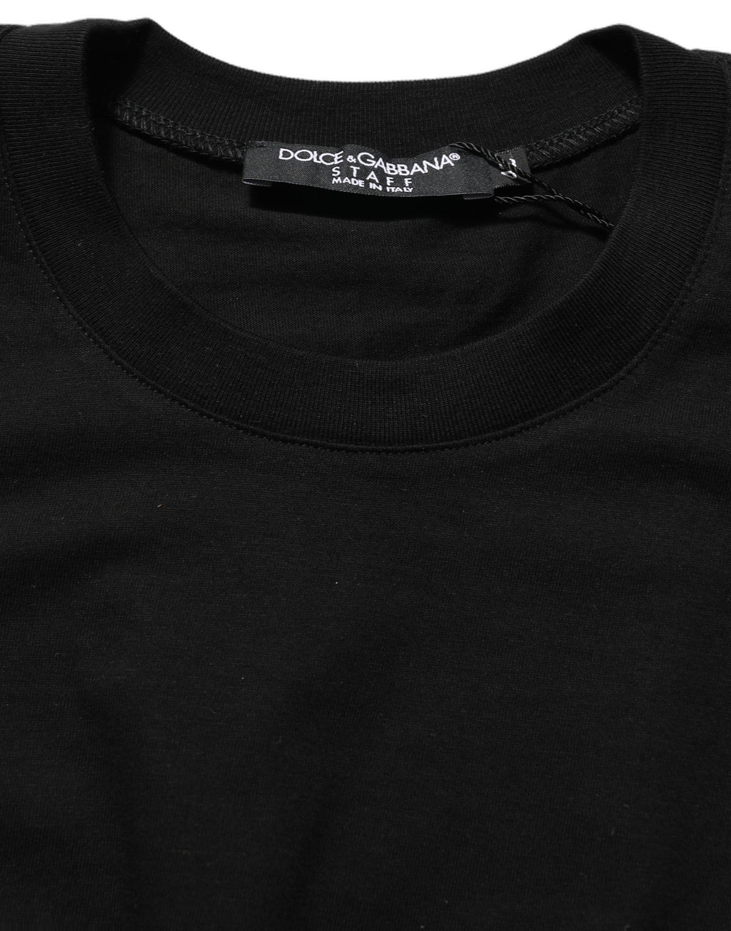 Pull encolure ronde à manches longues Dolce & Gabbana, pull noir en laine ou coton, détail simple et élégant.