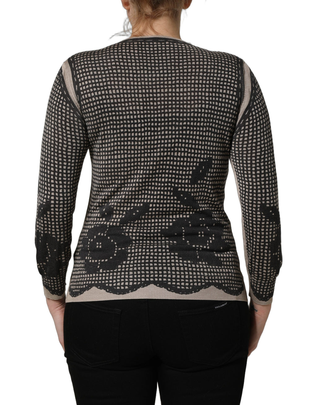 Cardigan Dolce & Gabbana noir à fleurs en dentelle avec boutons, pull à manches longues et style élégant.