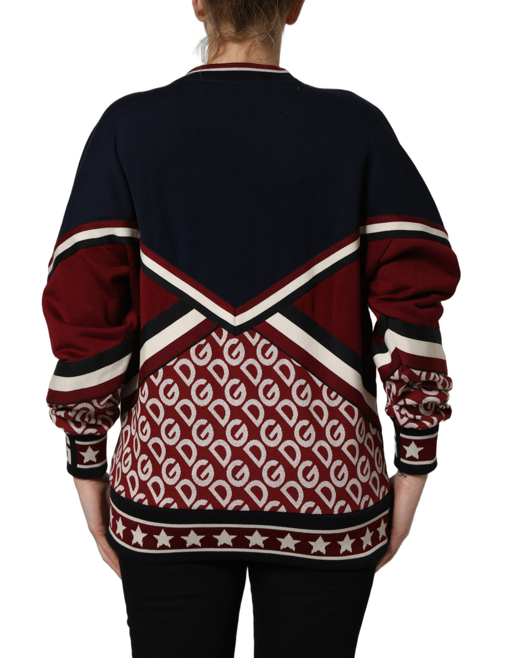 Sweatshirt Dolce & Gabbana 'Royals' en molleton bleu et rouge avec patch, style décontracté et détails colorés.