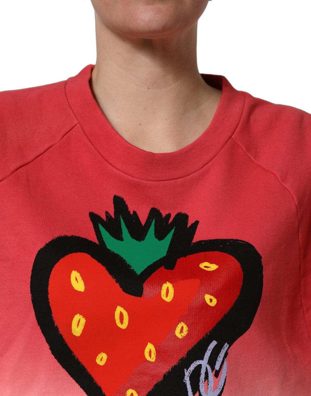 Sweat-shirt Dolce & Gabbana à motif fraise multicolore, confection en coton avec design coloré et style décontracté.