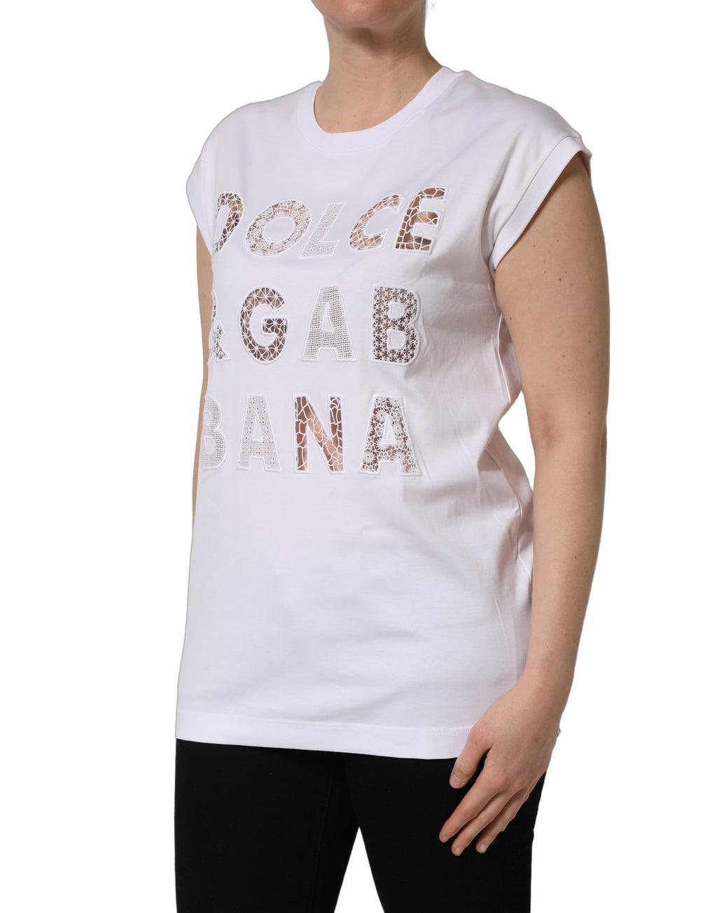T-shirt sans manches blanche Dolce & Gabbana avec logo rond sur le col, style décontracté et moderne.