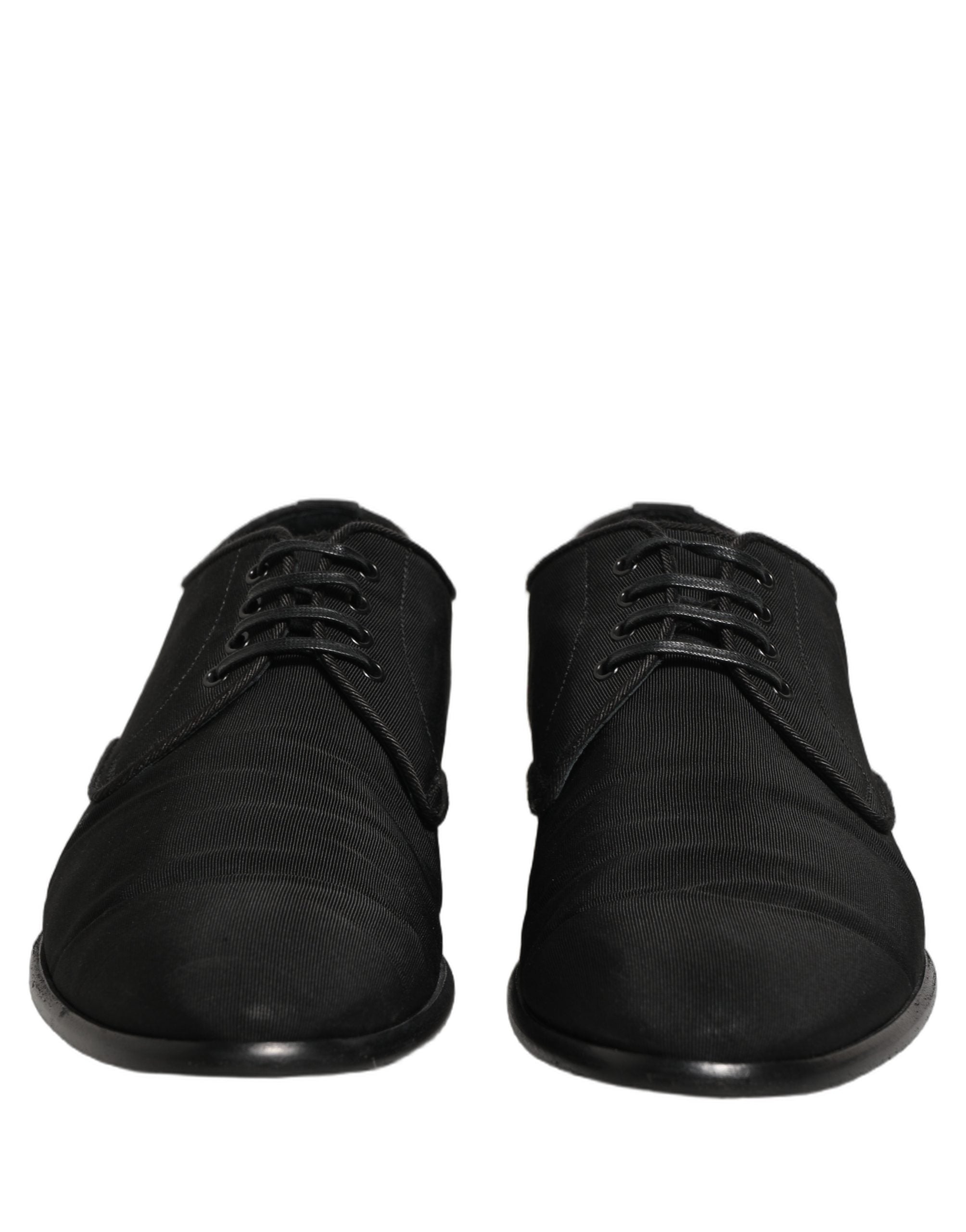 Chaussures Derby formelles en daim noir de Dolce & Gabbana avec laçage, élégantes et sophistiquées pour occasions spéciales.