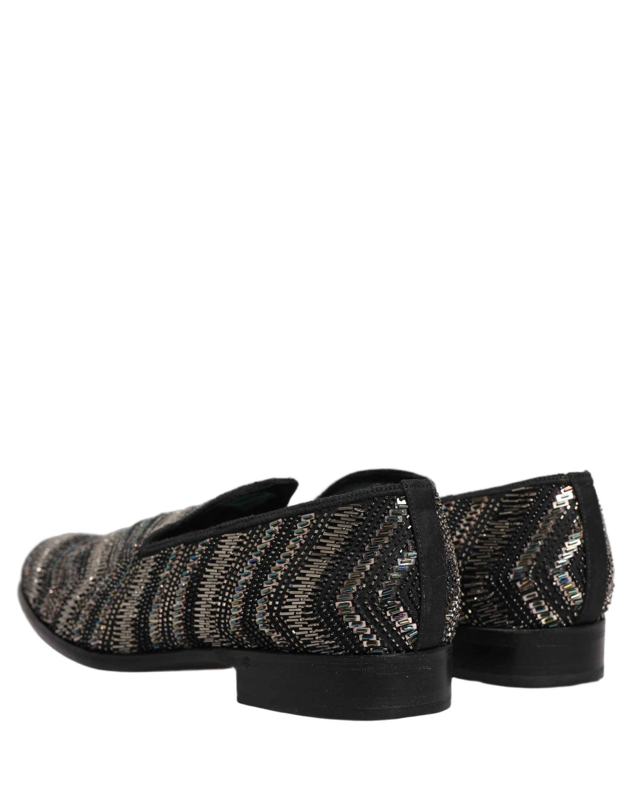 Chaussures mocassins Dolce & Gabbana noires et argentées avec embellissements, slip-on élégant et confortable.