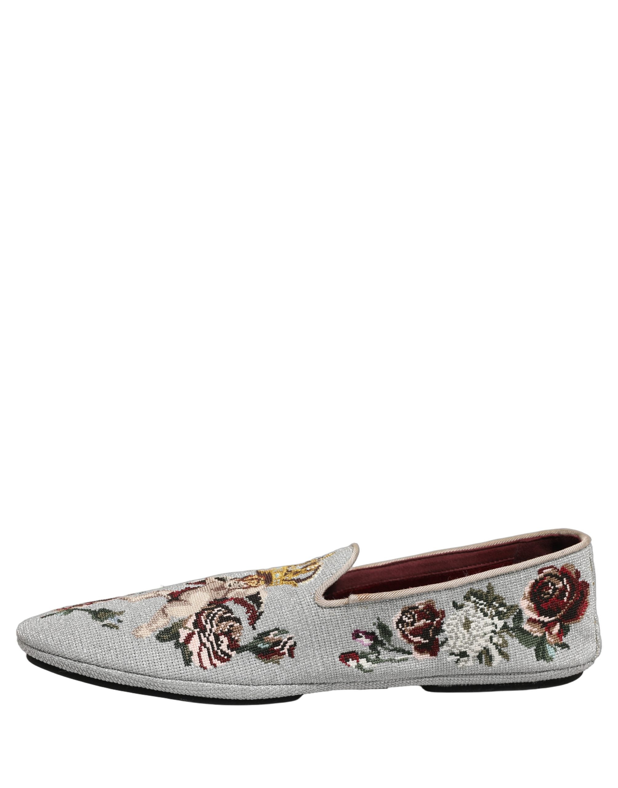 Chaussures mocassins Dolce & Gabbana gris avec broderie de couronne, rose et ange, en cuir élégante et raffinée.