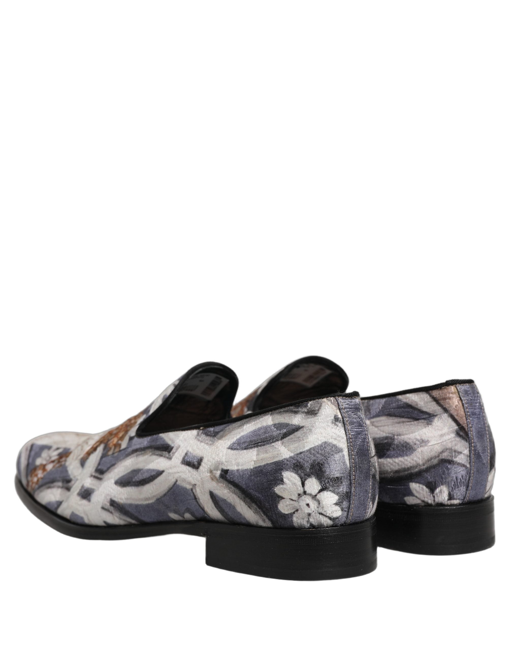 Chaussures mocassins Dolce & Gabbana en broderie florale multicolore avec motif tapis, élégantes et colorées.